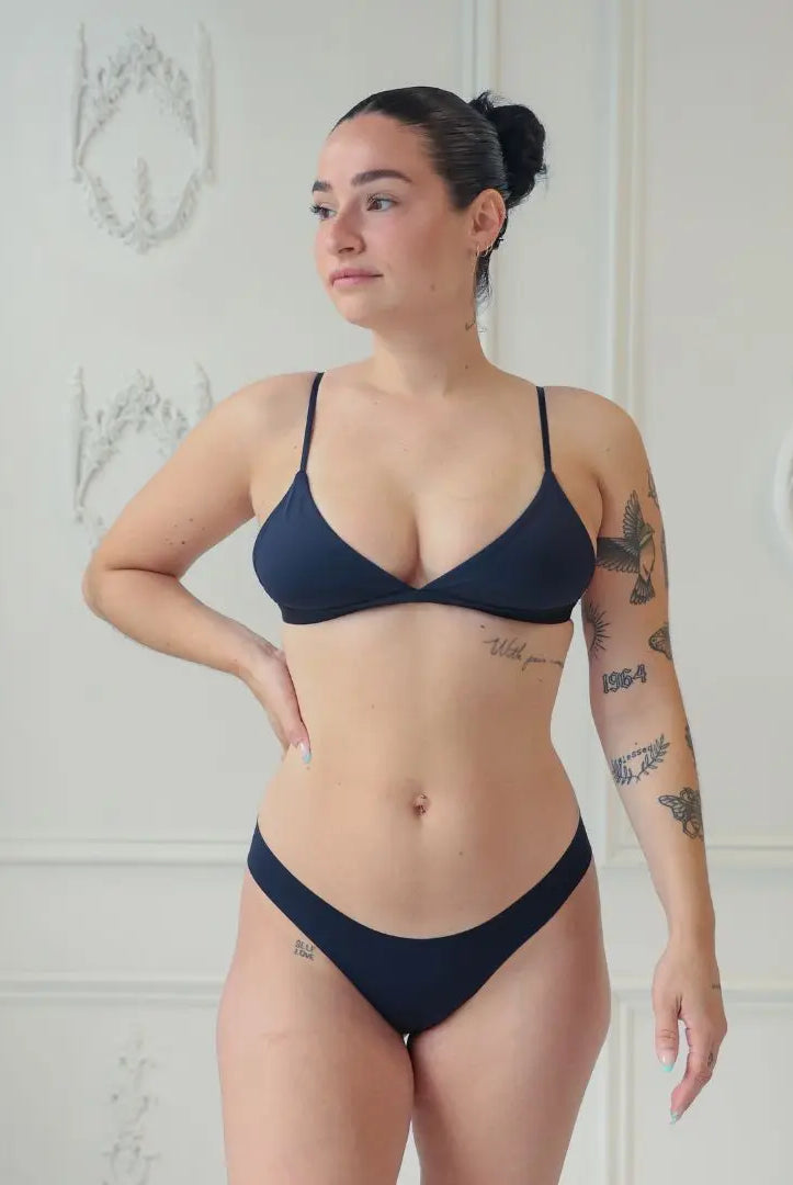 Amé porte la taille XS
