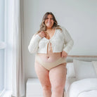 Marie porte la taille 2XL