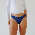 Tanga sans couture bleu marine à pois La Marine, vue de face